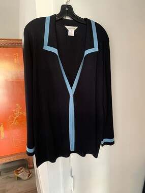 Misook Black and Blue Contrast Trim Knit Cardigan Jacket